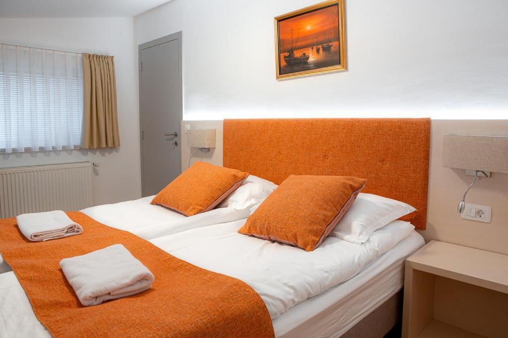 Hotel Gostilna Vovko Novo Mesto Zewnętrze zdjęcie
