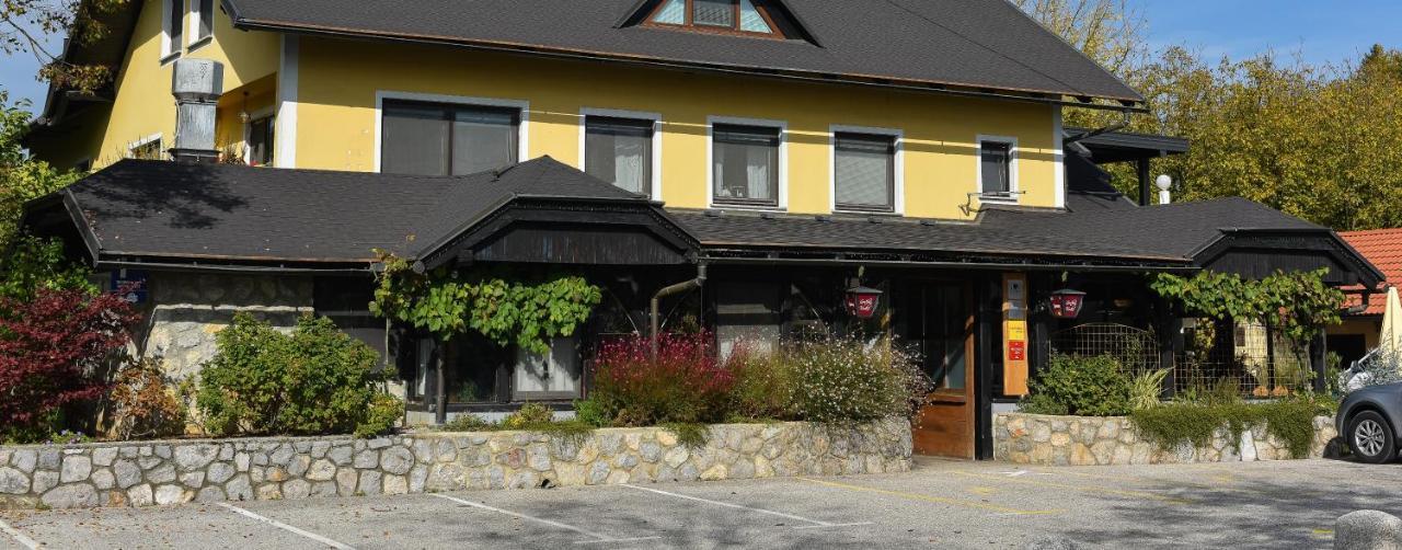 Hotel Gostilna Vovko Novo Mesto Zewnętrze zdjęcie